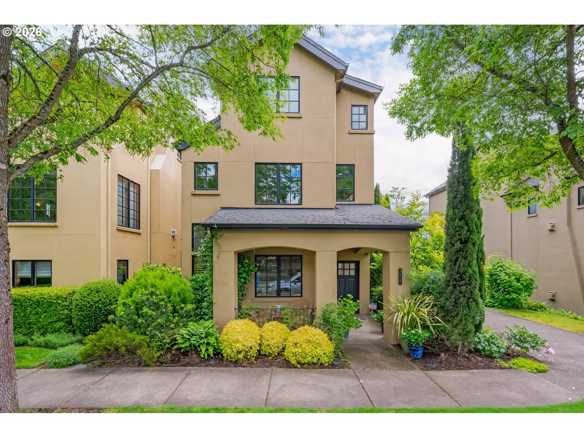 3017 Lord Byron Pl, Eugene, OR 97408 - #1