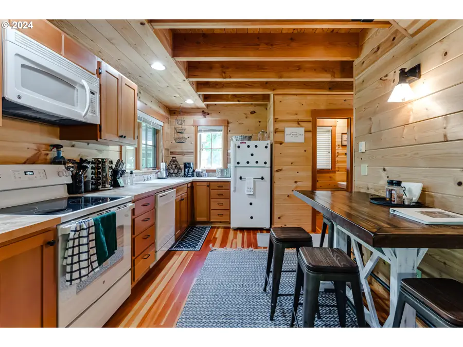 56483 Mckenzie Hwy, McKenzie River, OR 97413 - #3