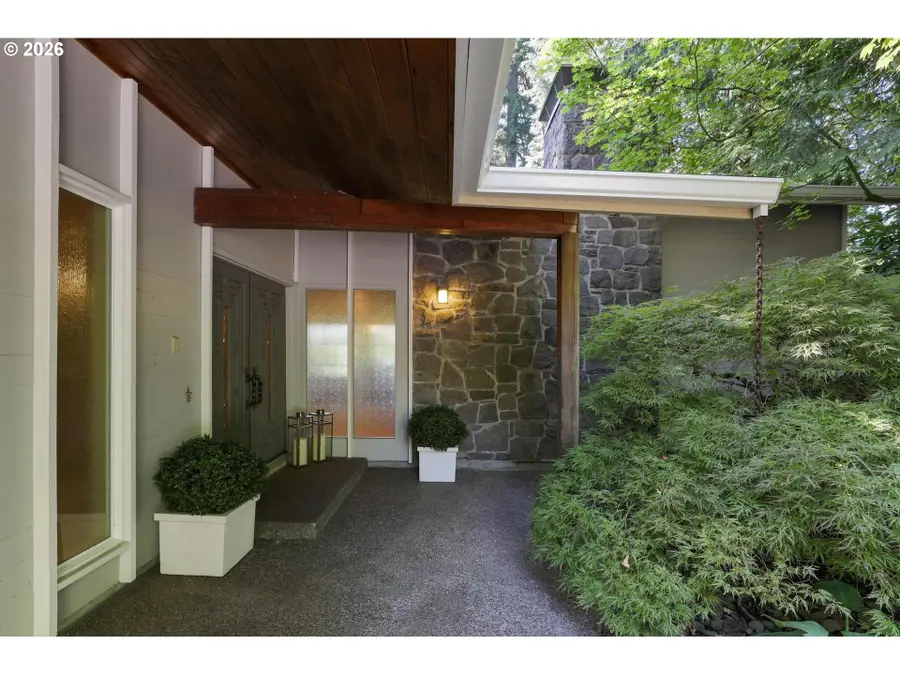 5510 SW Sweetbriar St, Portland, OR 97221 - #3