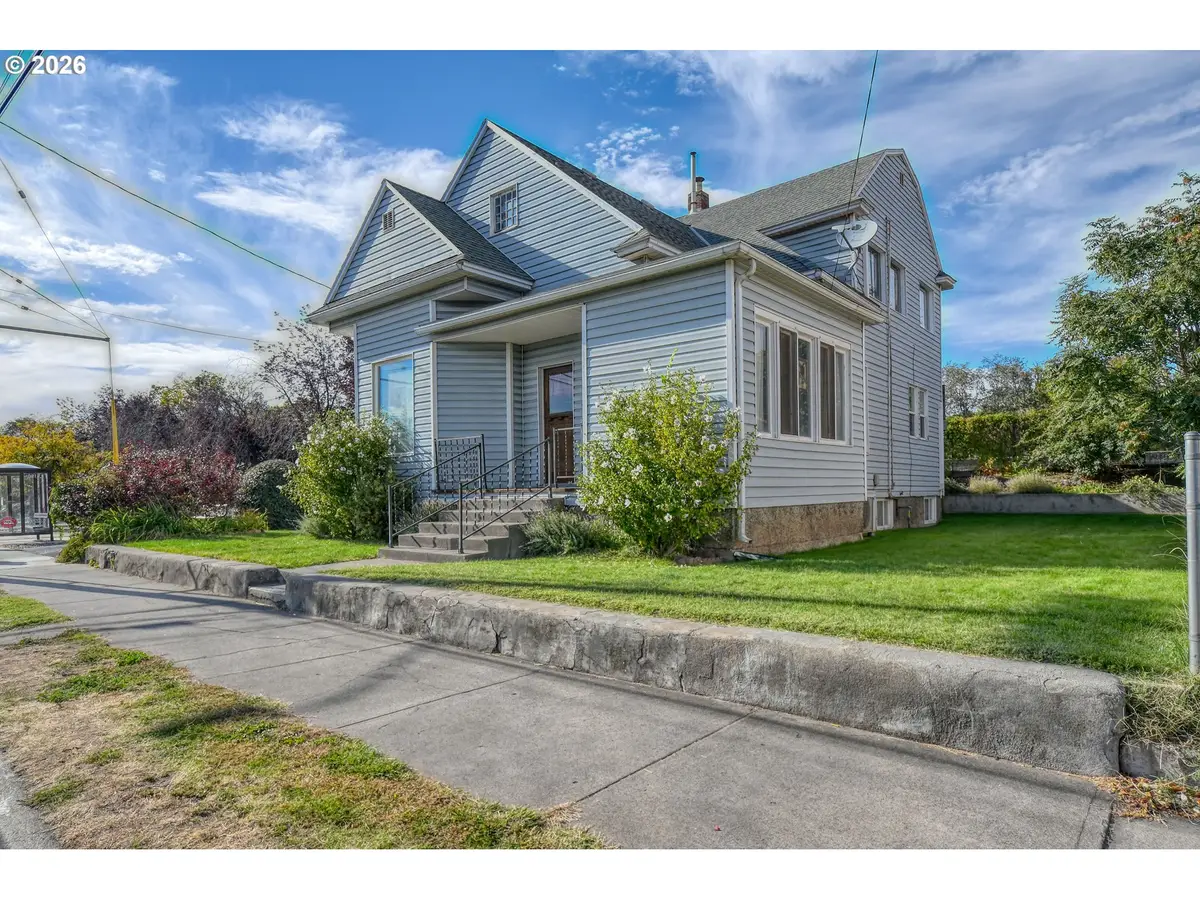 335 SW Court Ave, Pendleton, OR 97801 - #1