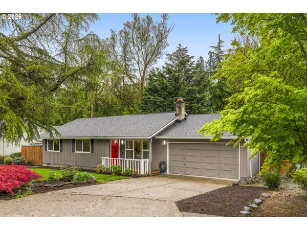 8332 SW Davies Ct, Portland, OR 97223