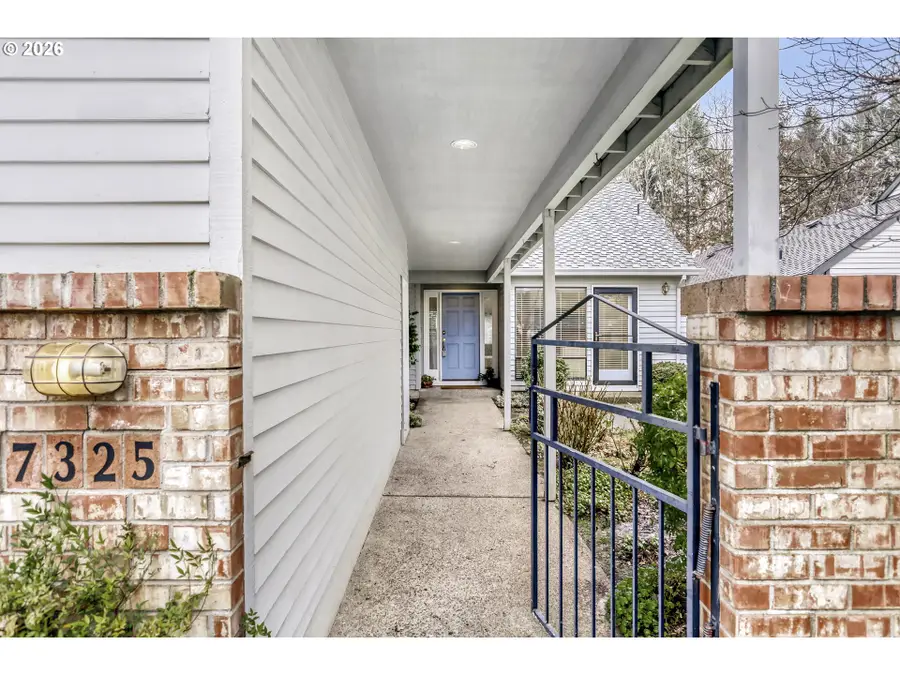 7325 SW Lakeside Dr, Wilsonville, OR 97070 - #2
