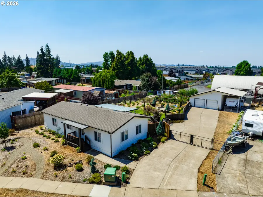 2226 32nd St, Springfield, OR 97477 - #3