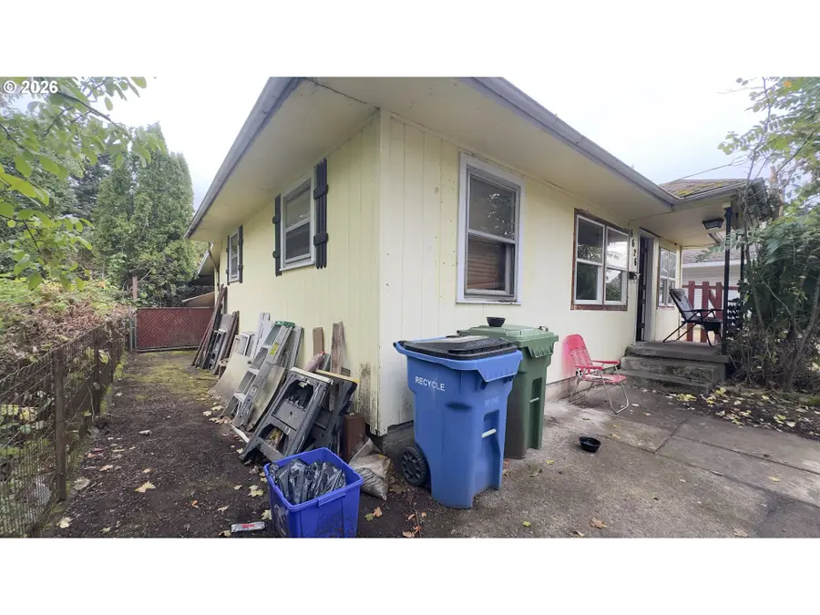 6626 SE 67th Ave, Portland, OR 97206 - #2