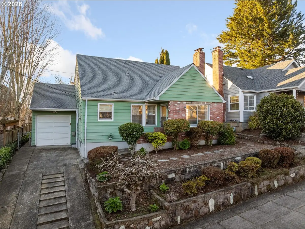 2115 SE 30th Ave, Portland, OR 97214 - Image #1