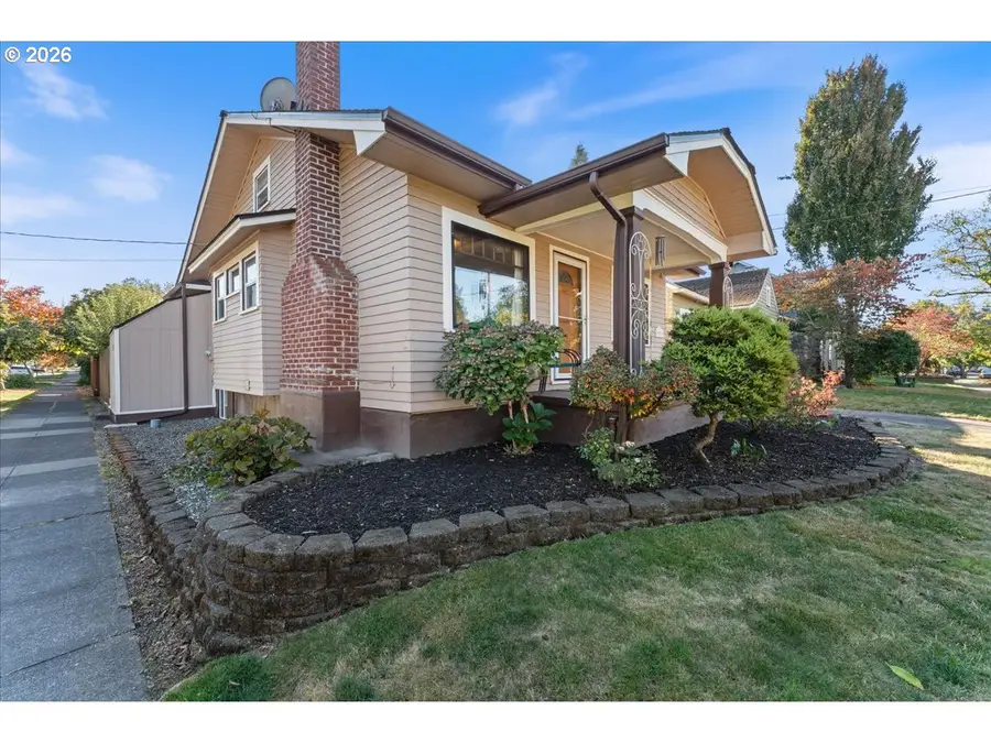 2956 NE 34th Ave, Portland, OR 97212 - #3