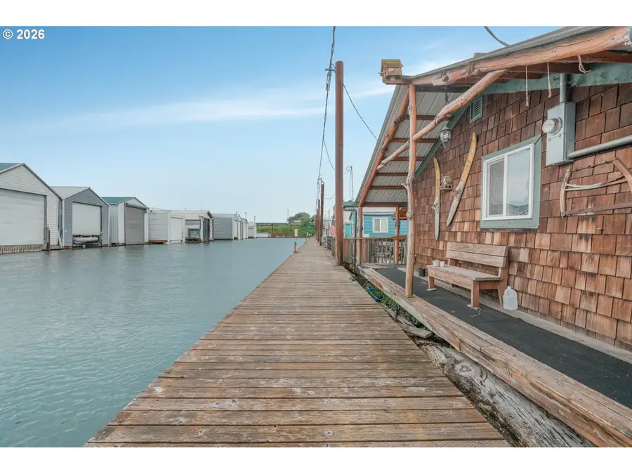 2901 NE Marine Dr #A19, Portland, OR 97211 - #2