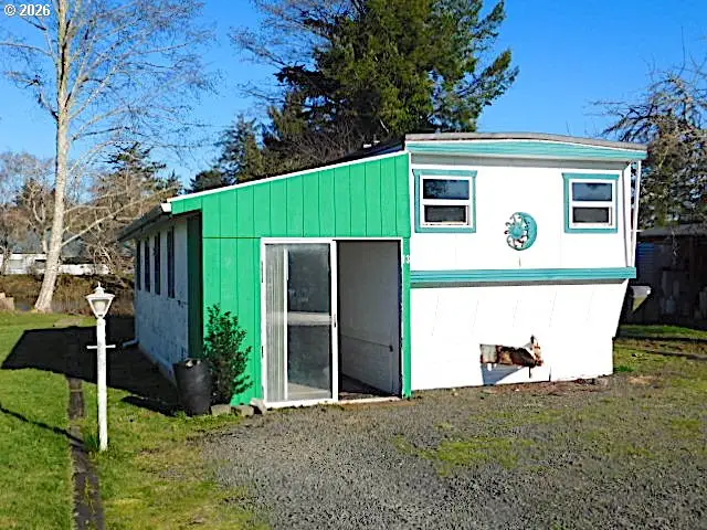 701 NW Warrenton Dr #13, Warrenton, OR 97146 - Image #2