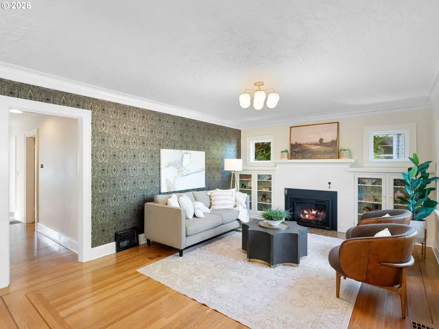 7221 SW Brier Pl, Portland, OR 97219 - #3