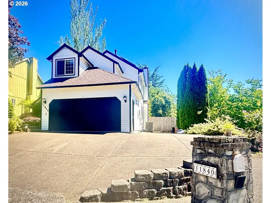 11840 SE Timber Valley Dr, Northwest Clackamas, OR 97086 - #2
