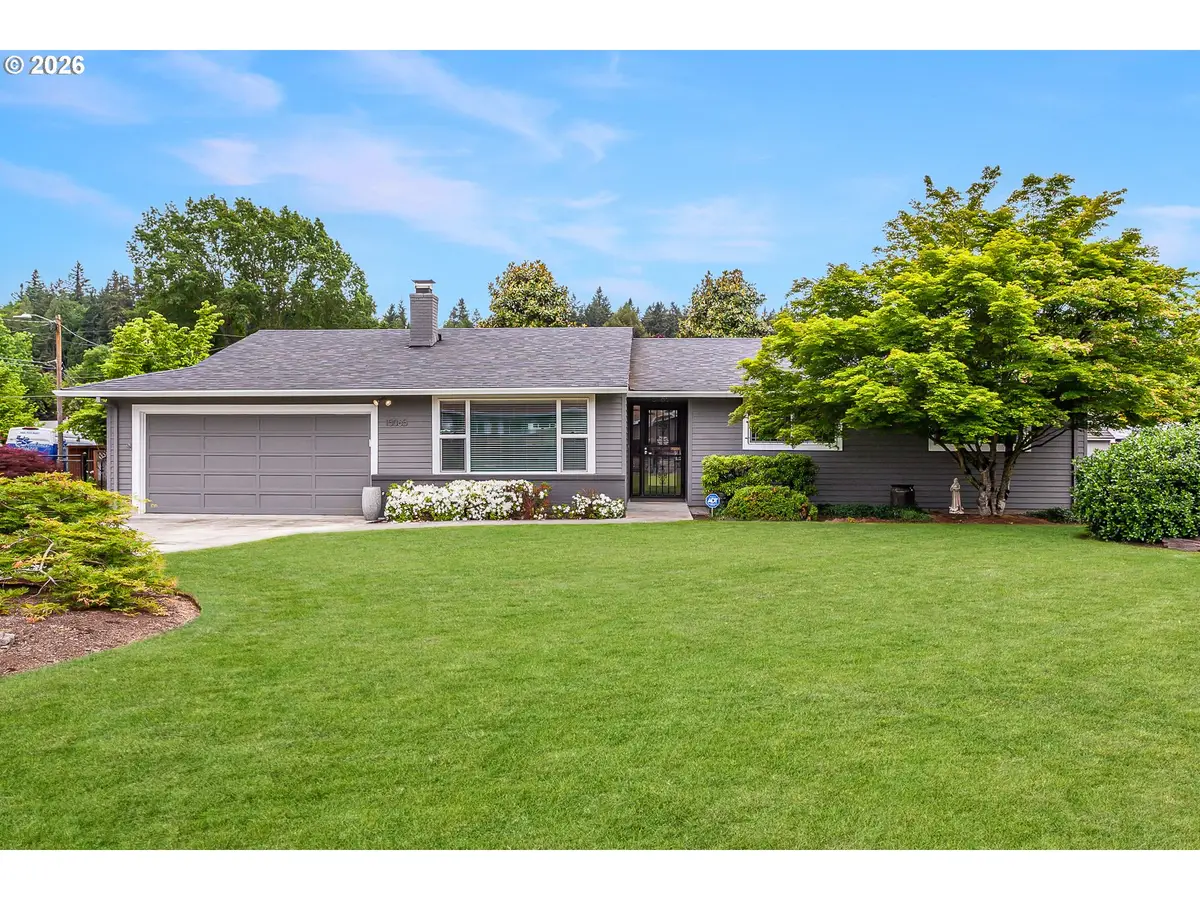 15065 SE Brightwood Ave, Milwaukie, OR 97267 - #1