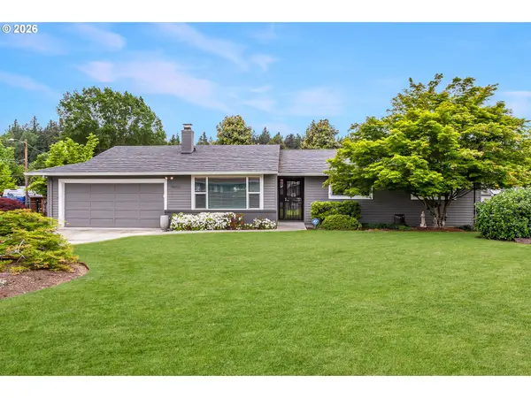 15065 SE Brightwood Ave, Milwaukie, OR 97267