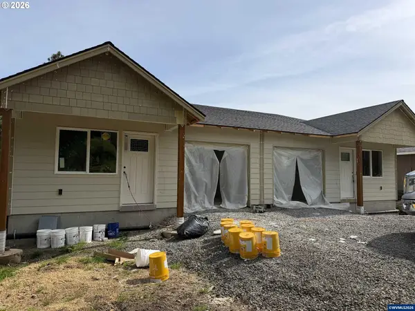 1720 Cedar St, SweetHome, OR 97386