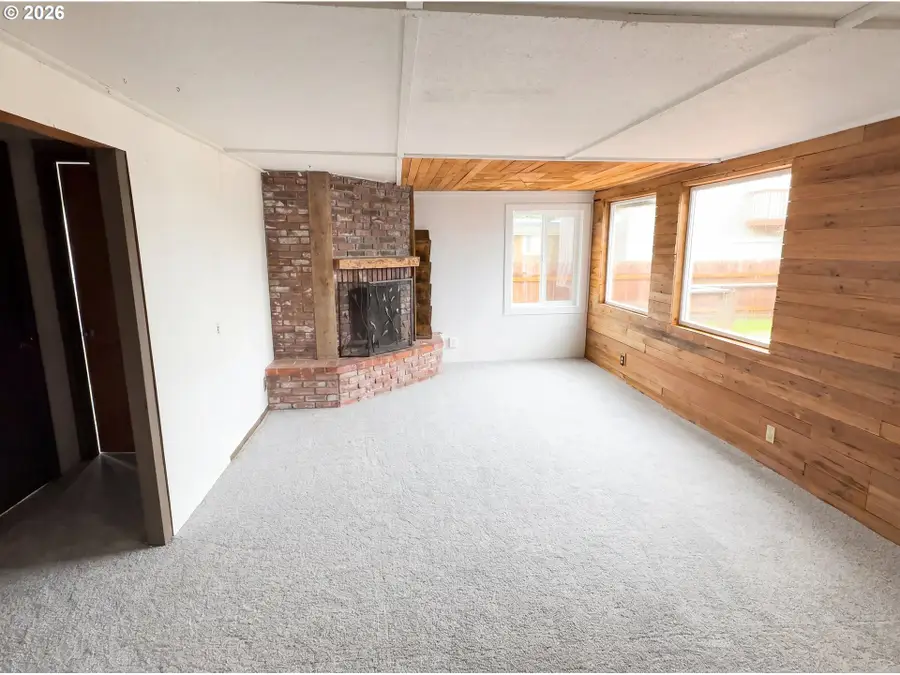 35390 Rueppel Ave, Pacific City, OR 97135 - #3