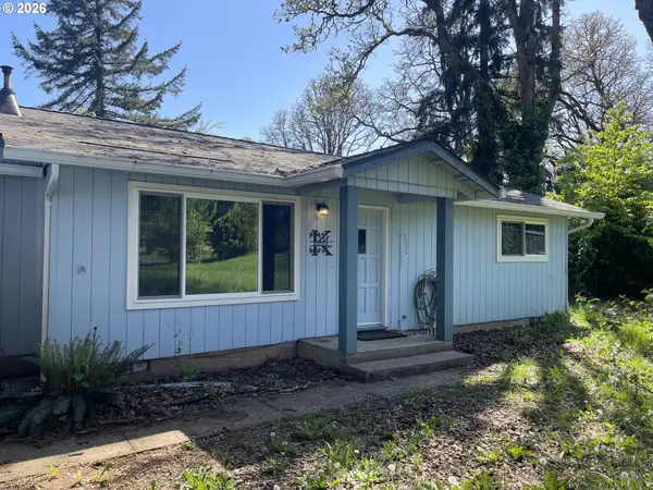 321 NW Willamina Dr, Willamina, OR 97396