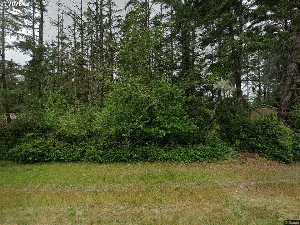 1011 SE Discovery, Ocean Shores, WA 98569 - #1