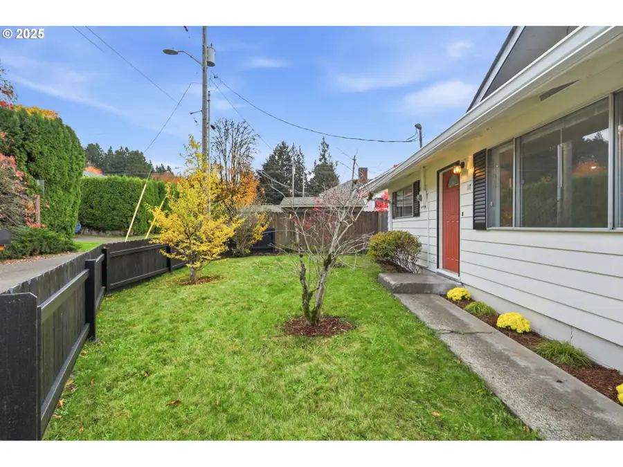 117 N 9th Ave, Ridgefield, WA 98642 - Image #3