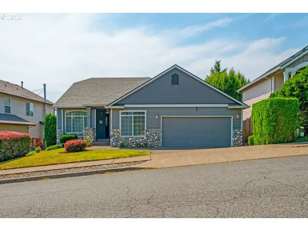 15830 SE Henderson Way, Portland, OR 97236