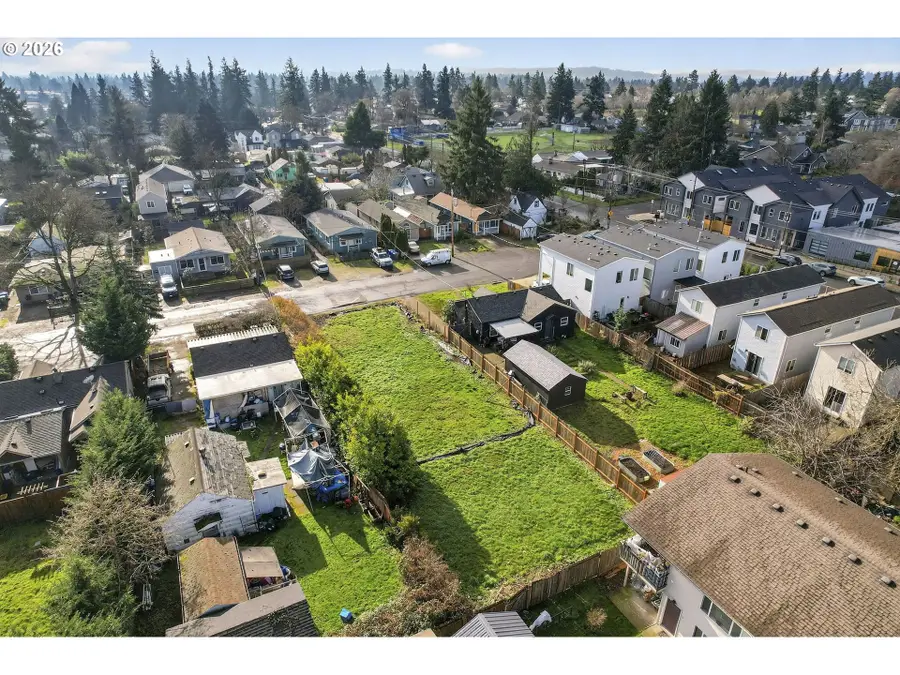 7233 SE Crystal Springs Blvd, Portland, OR 97206 - Image #3