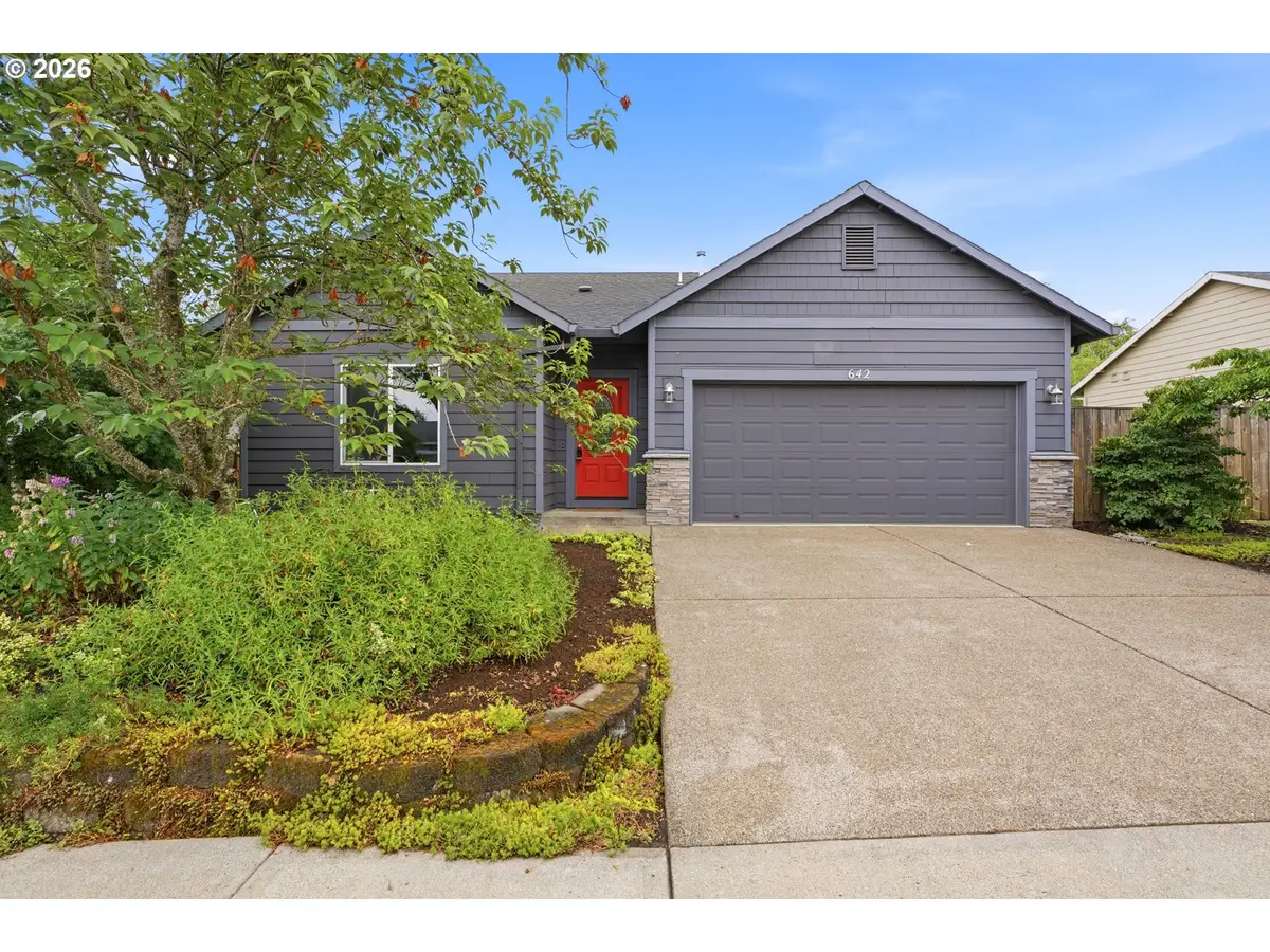 642 S 13th Ave, Cornelius, OR 97113 - #1