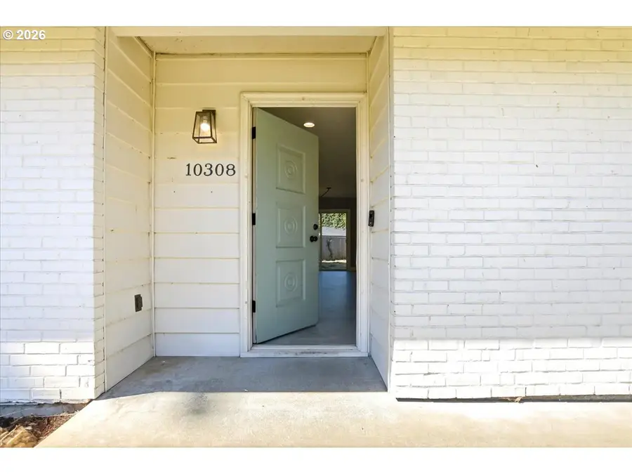 10308 NE Manor Dr, Vancouver, WA 98686 - #3