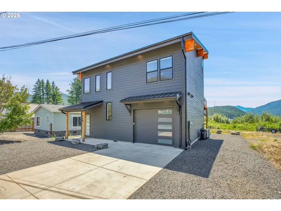 360 W Santiam Ave, Detroit, OR 97342 - #3