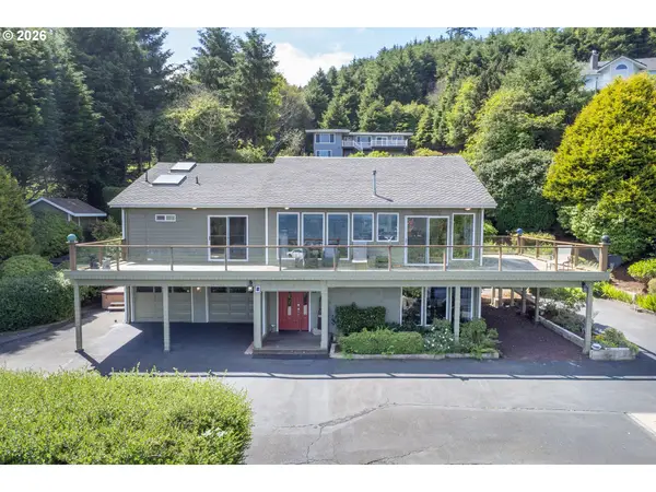 75 Boiler Bay St, DepoeBay, OR 97341