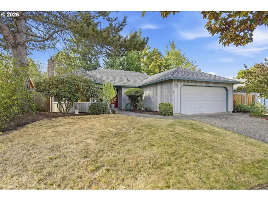 2053 SE 74th Ave, Hillsboro, OR 97123 - #2