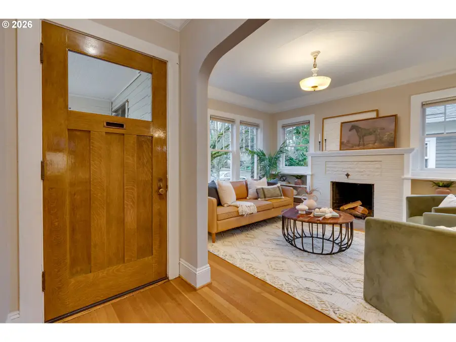 4524 NE Broadway, Portland, OR 97213 - Image #3