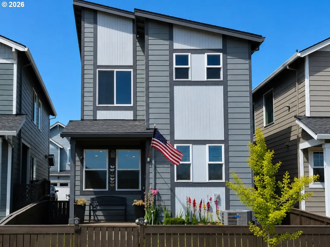 1943 NW Kent St, McMinnville, OR 97128 - #1