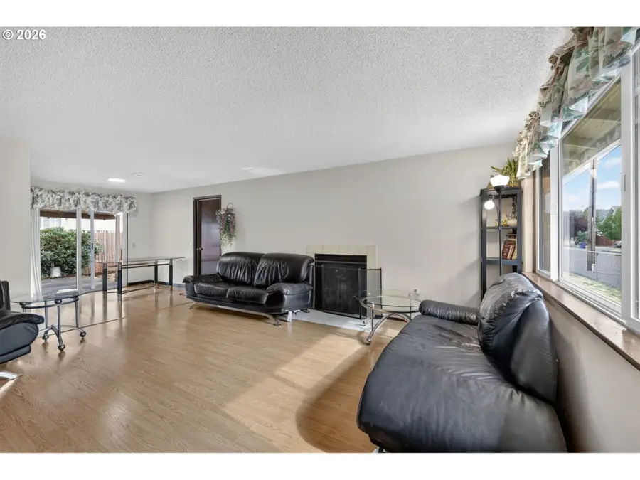 5615 SE 97th Ave, Portland, OR 97266 - #3