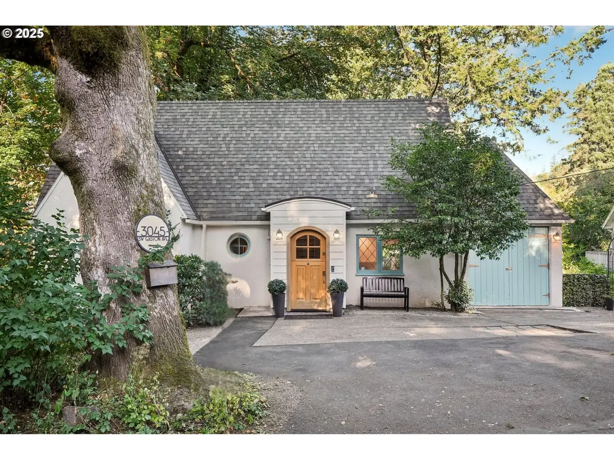 3045 SW Gaston Ave, Portland, OR 97239 - #1
