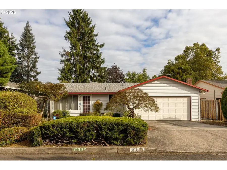 16007 NE Sacramento St, Portland, OR 97230 - #2