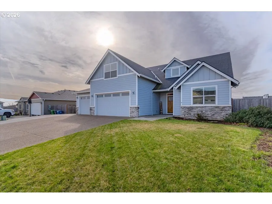 559 SE Palomino St, Sublimity, OR 97385 - #3