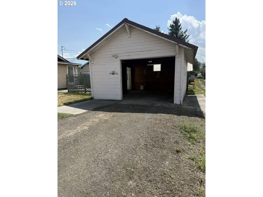 508 W North St, Enterprise, OR 97828 - #3