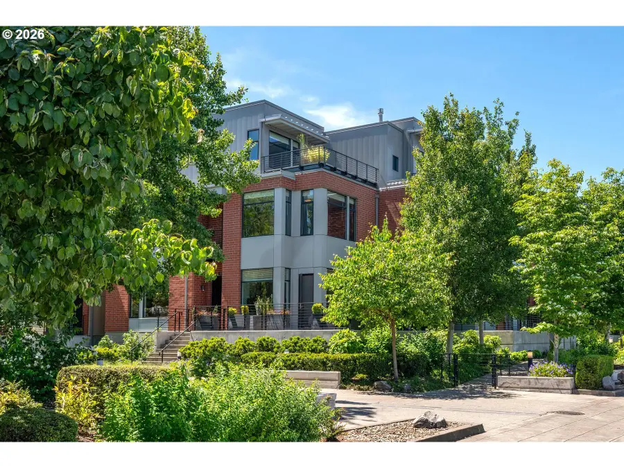 1710 NW Riverscape St, Portland, OR 97209 - #2