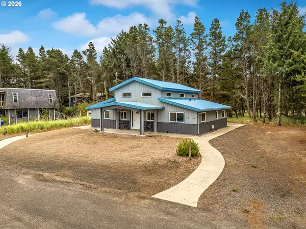 1110 213th Pl, OceanPark, WA 98640