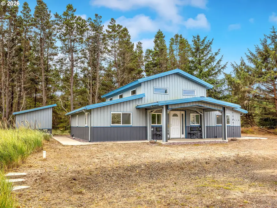 1110 213th Pl, Long Beach North Beach Peninsula, WA 98640 - #2
