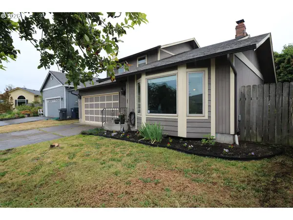 1419 T St, Springfield, OR 97477