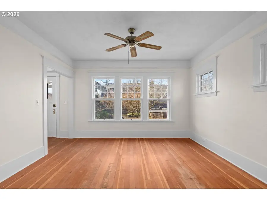 4536 NE 27th Ave, Portland, OR 97211 - Image #2