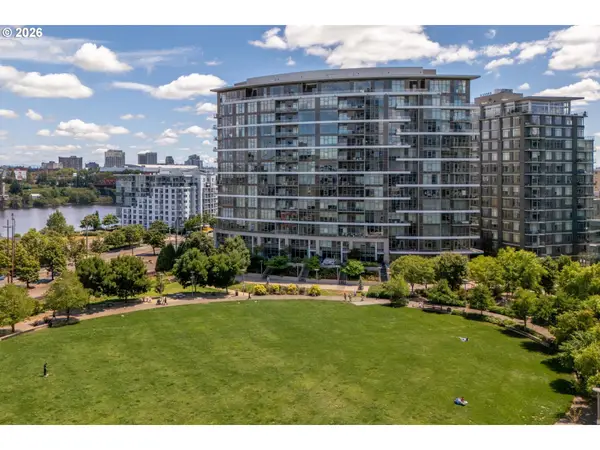 949 NW Overton St #1211, Portland, OR 97209