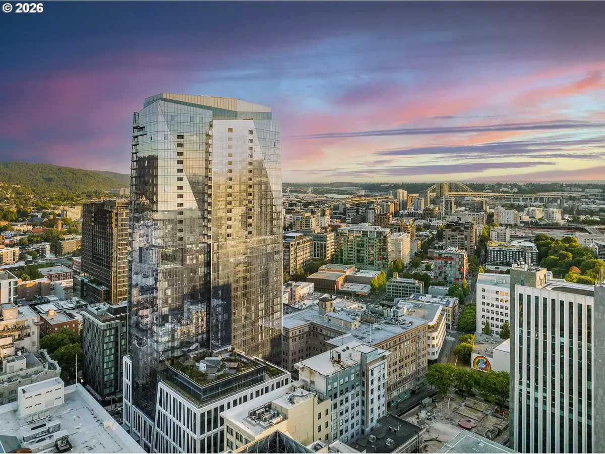 550 SW 10th Ave #2502, Portland, OR 97205 - #1