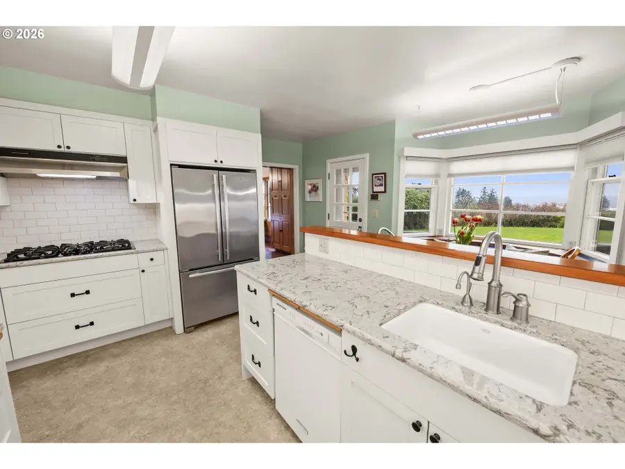 999 Ridge Dr, Astoria, OR 97103 - #3