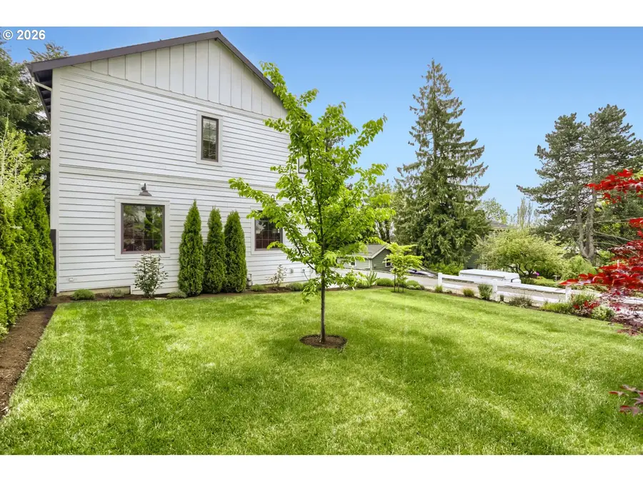 11950 SE Valley View Ter, Northwest Clackamas, OR 97086 - #3