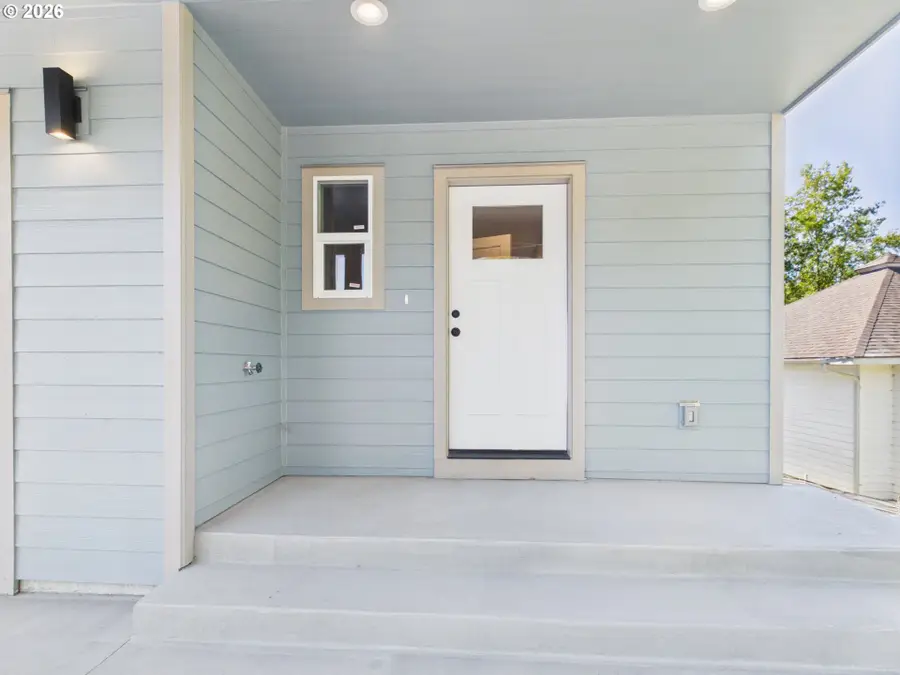 1390 N Wahanna Rd, Seaside, OR 97138 - #2