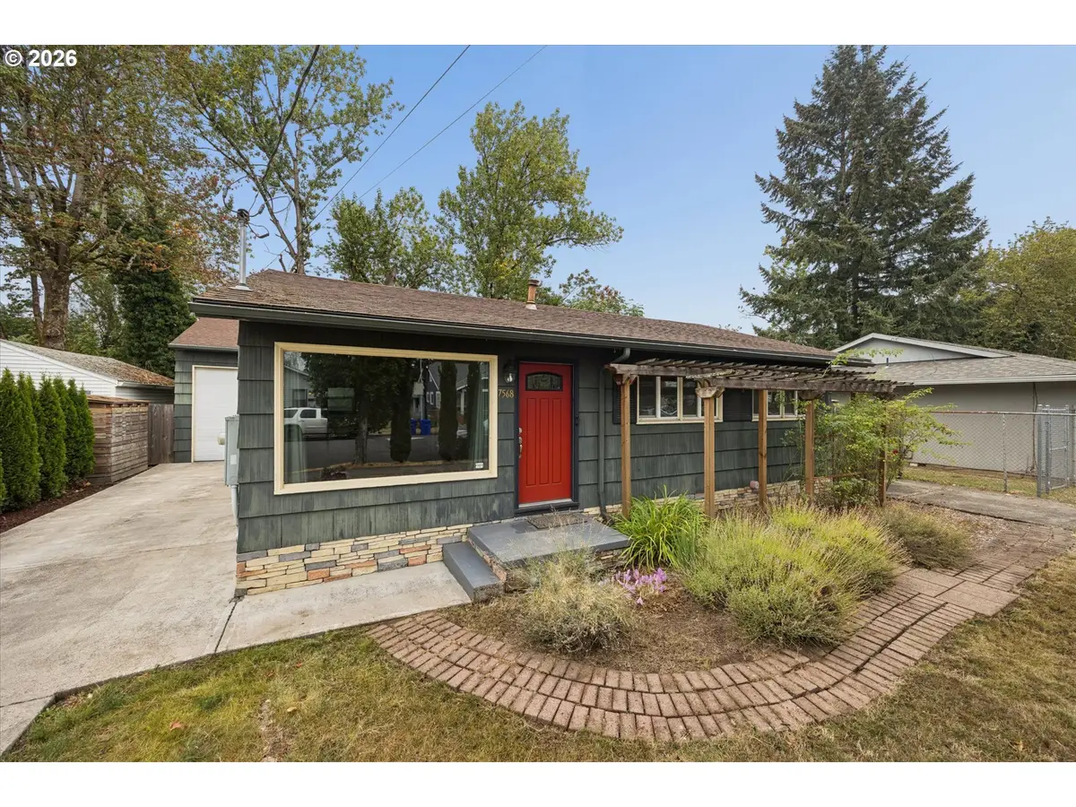 7568 N Gilbert Ave, Portland, OR 97203 - #1