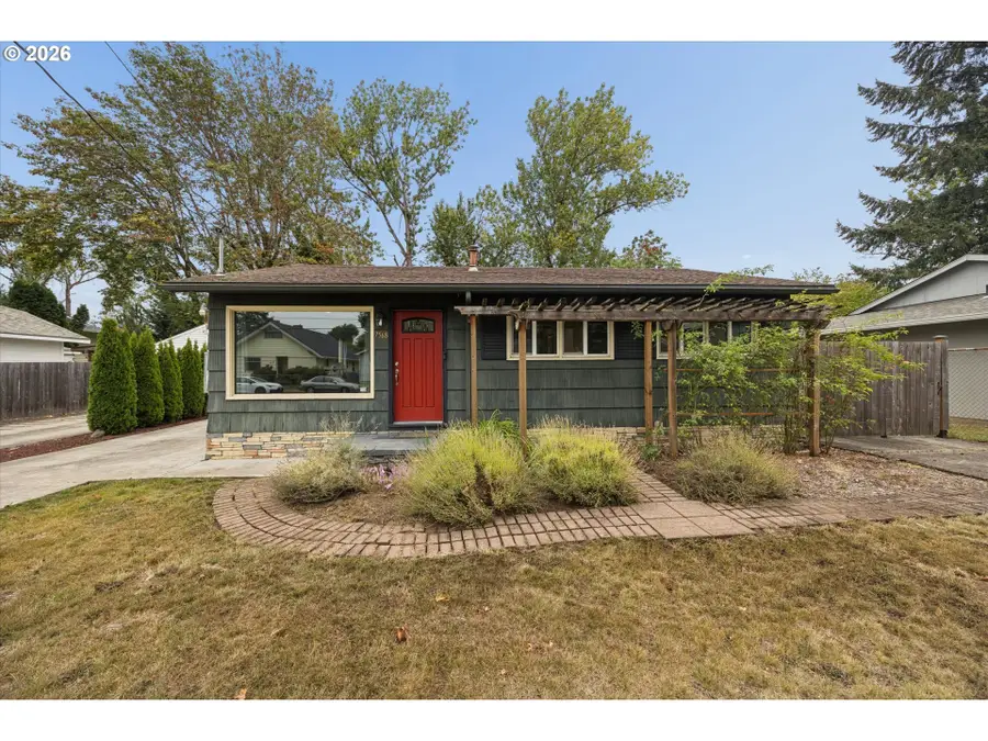7568 N Gilbert Ave, Portland, OR 97203 - #3