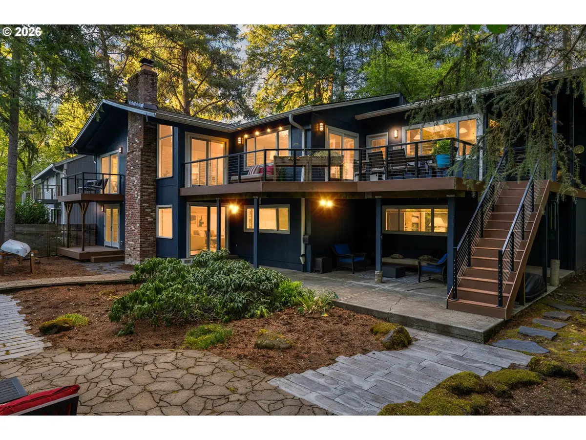 18148 Pioneer Ct, Lake Oswego, OR 97034 - #1