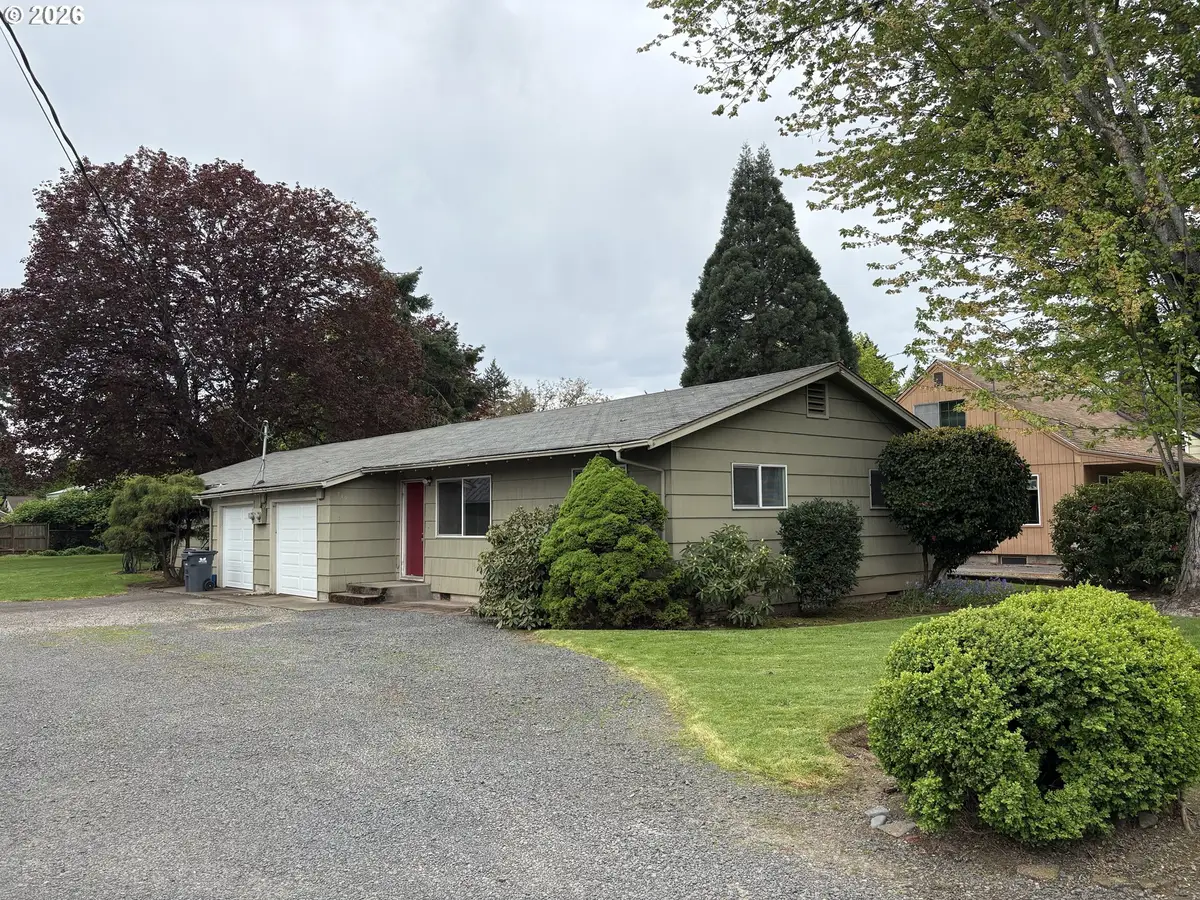 210 Sunnyside Dr, Eugene, OR 97404 - #1