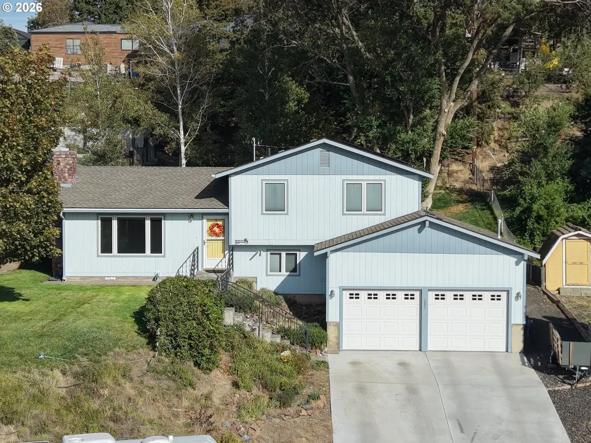 1321 NW Horn Ave, Pendleton, OR 97801 - #1
